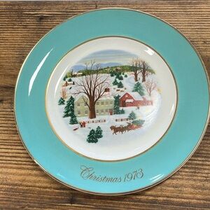 Avon Christmas plate - 1973 - first edition